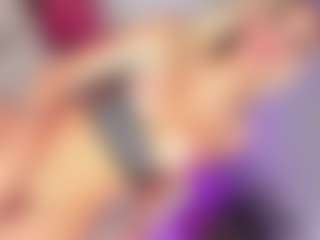 TheQueensHot's Live Sex Cam Show