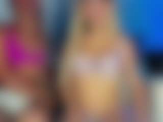TheQueensHot's Live Sex Cam Show