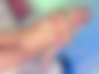Live cam show with TheQueensHot - Blonde Hair on Camsoda