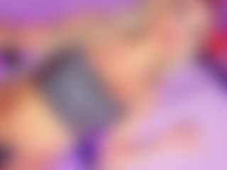 Live cam show with TheQueensHot - Portuguese on testsause.com
