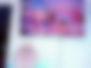 Live cam show with TheQueensHot - Small Tits on Camsoda