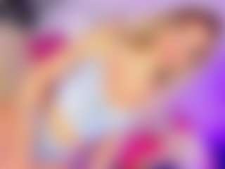 TheQueensHot's Live Sex Cam Show
