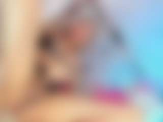 TheQueensHot's Live Sex Cam Show