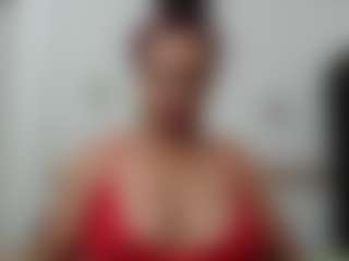 Live cam show with yosselin23 - Ebony on Camsoda | colombia