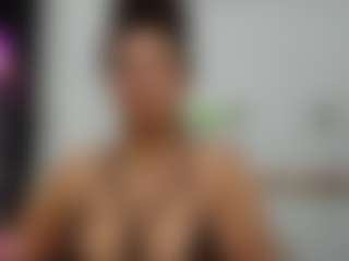 Live cam show with yosselin23 - Mature on Camsoda