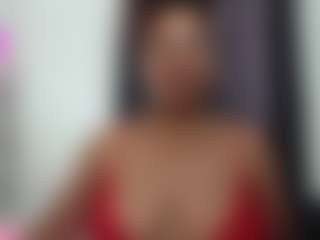 Live cam show with yosselin23 - Black Amateur on CamClone