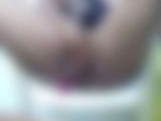 Live cam show with yosselin23 - Black Fetish on Dare Cams
