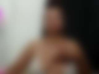 Live cam show with yosselin23 - Public Mature on Camsoda Late Night