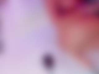 Live cam show with Alisse Miller - Striptease on Camsoda