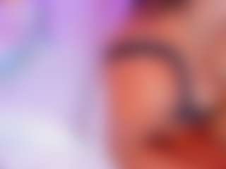 Live cam show with Alisse Miller - Fuck Machine on milfzrlive.com