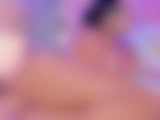 Live cam show with Alisse Miller - Fuck Machine on Milfs Live