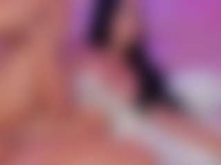 Show de cam en vivo con Alisse Miller - Athletic BBW en Camsoda