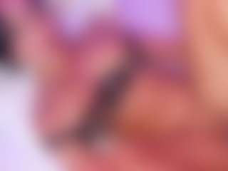 Live cam show with Alisse Miller - Latina Petite on Camsoda | colombia