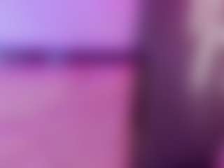 Live cam show with Alisse Miller - Athletic Teen (18+) on Camsoda