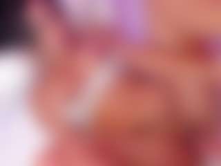 Live cam show with Alisse Miller - Striptease on Cam Slut