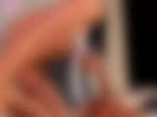 carolyne-parker's Live Sex Cam Show