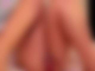 carolyne-parker's Live Sex Cam Show