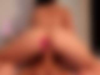 carolyne-parker's Live Sex Cam Show