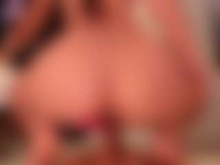 carolyne-parker's Live Sex Cam Show
