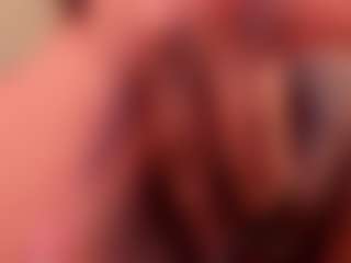carolyne-parker's Live Sex Cam Show