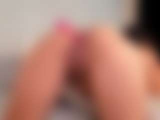 Live cam show with carolyne-parker - Foot Fetish on Stripli.com