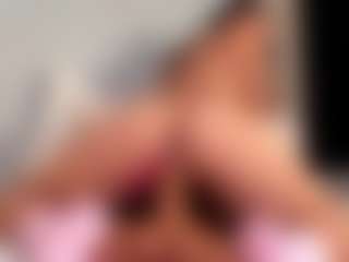 carolyne-parker's Live Sex Cam Show
