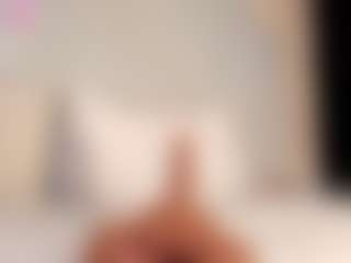 Live cam show with carolyne-parker - Toys on Stripli.com