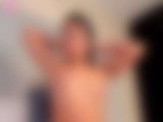 carolyne-parker's Live Sex Cam Show