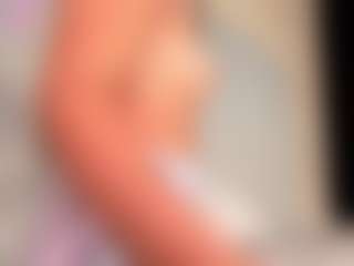 Live cam show with carolyne-parker - Squirt on makecum.org