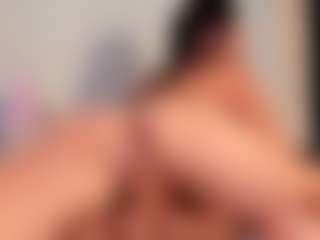 Live cam show with carolyne-parker - Drinking on Camsoda