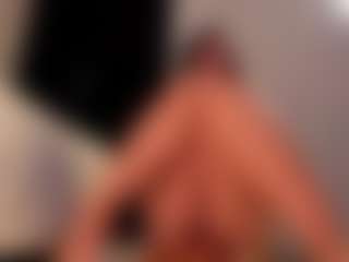 carolyne-parker's Live Sex Cam Show