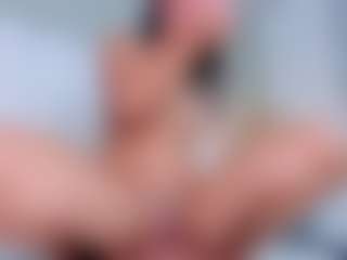 carolyne-parker's Live Sex Cam Show