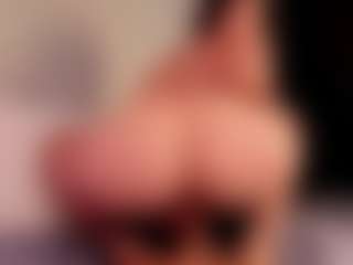 Live cam show with carolyne-parker - Squirt on SinfulBabes