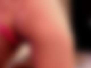 carolyne-parker's Live Sex Cam Show