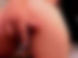 carolyne-parker's Live Sex Cam Show