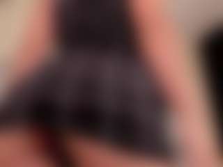 carolyne-parker's Live Sex Cam Show