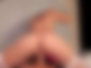 carolyne-parker's Live Sex Cam Show