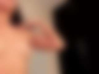 carolyne-parker's Live Sex Cam Show
