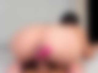 carolyne-parker's Live Sex Cam Show
