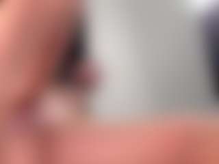 carolyne-parker's Live Sex Cam Show