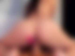 carolyne-parker's Live Sex Cam Show