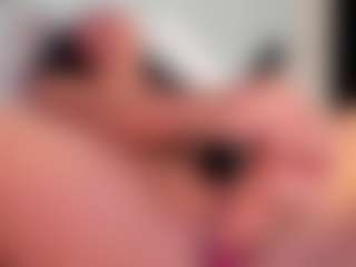 carolyne-parker's Live Sex Cam Show