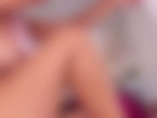 carolyne-parker's Live Sex Cam Show