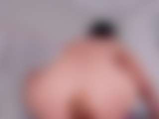 carolyne-parker's Live Sex Cam Show