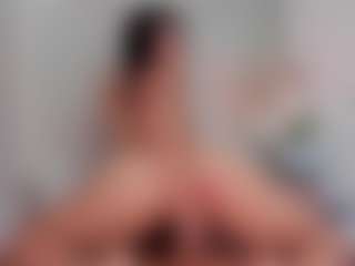 Live cam show with carolyne-parker - Young Adult Teen (18+) on sexylive.show
