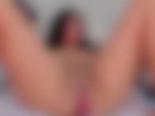 carolyne-parker's Live Sex Cam Show