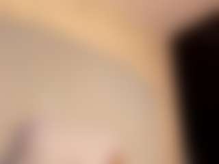 Live cam show with carolyne-parker - Big Ass Teen (18+) on thefappeningchat.com