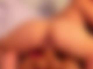 carolyne-parker's Live Sex Cam Show