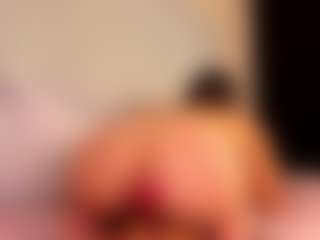 carolyne-parker's Live Sex Cam Show