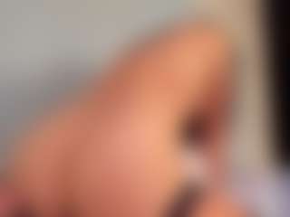 carolyne-parker's Live Sex Cam Show